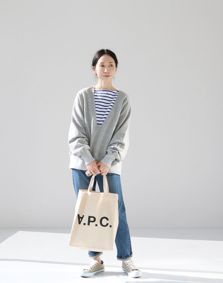 A.P.C.(アーペーセー) キャンバストート(TOTE-LAURE)の通販｜NEWS