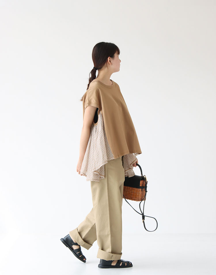 MARMARI / フレンチスリーブ プルオーバーを使ったコーディネート