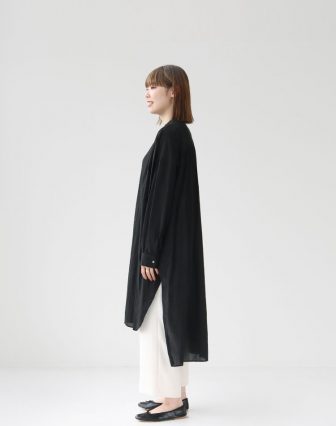 mizuiro ind/スタンドカラー ギャザーワンピースを使ったコーディネート