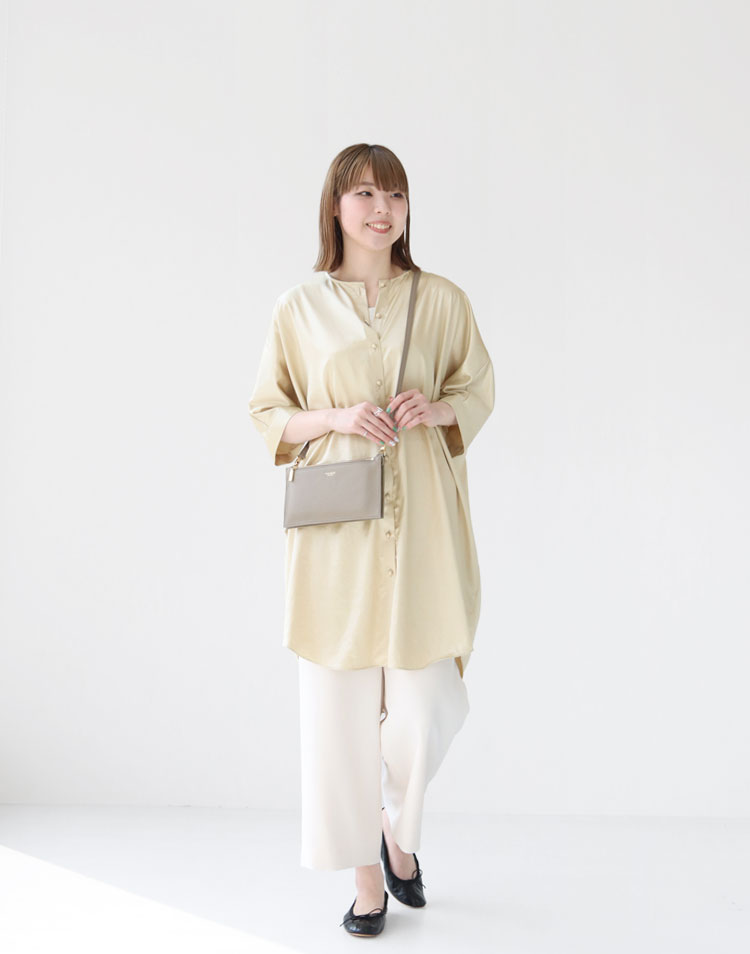 MARMARI/サテンチュニックシャツを使ったコーディネート