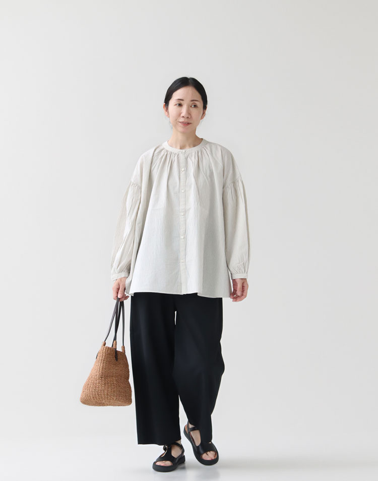 mizuiro ind/ワイドイージーパンツを使ったコーディネート