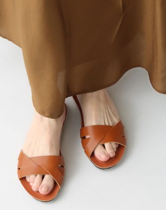 GALERIE VIE/ファインコットン ワイドクルーネックプルオーバーを使ったコーディネート