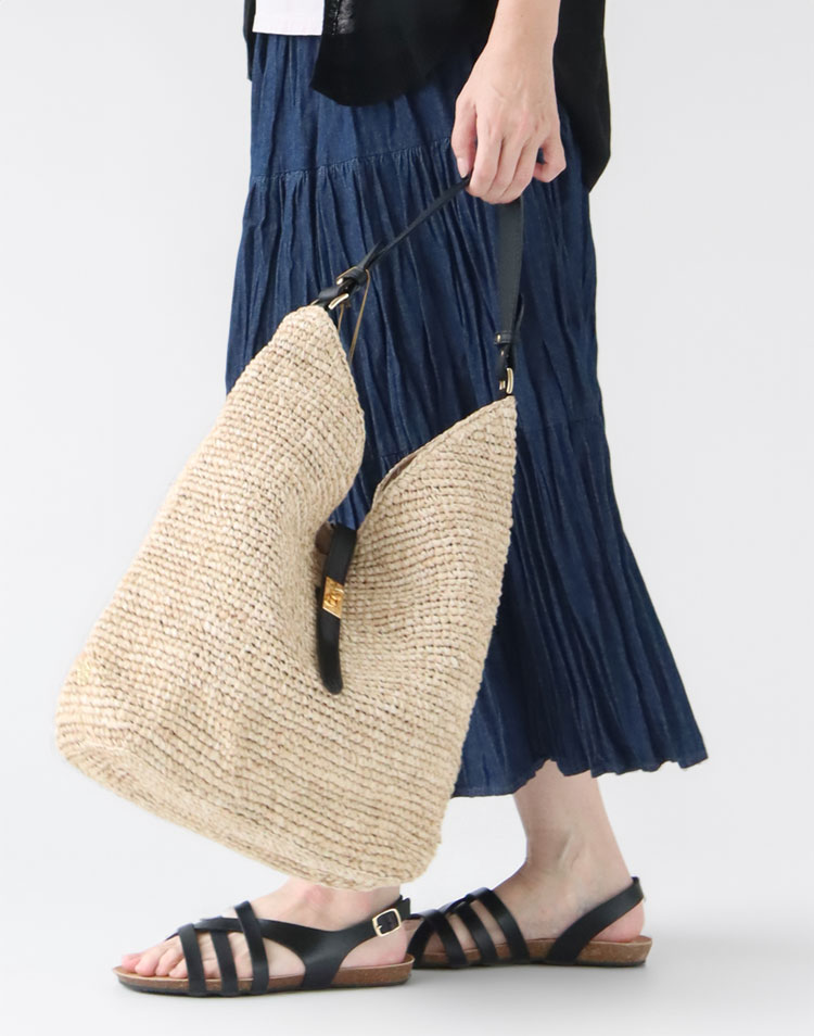 mao made/TOSCO ラウンドヘム カーディガンを使ったコーディネート