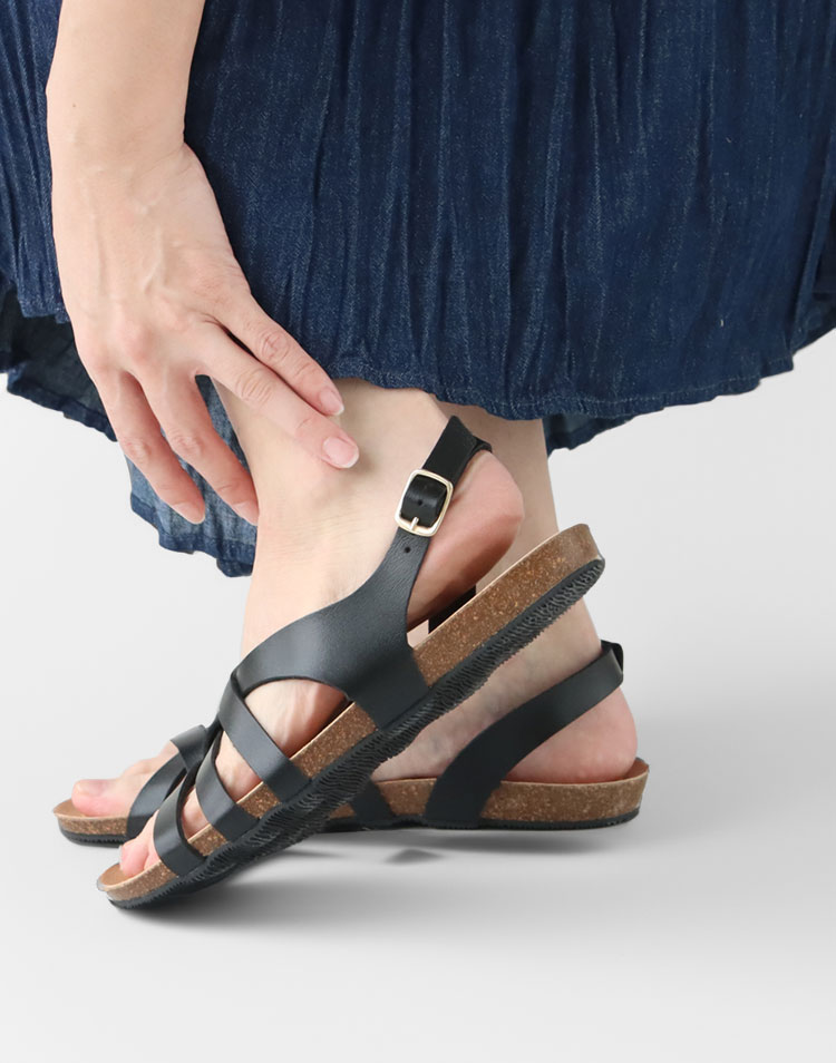 mao made/TOSCO ラウンドヘム カーディガンを使ったコーディネート