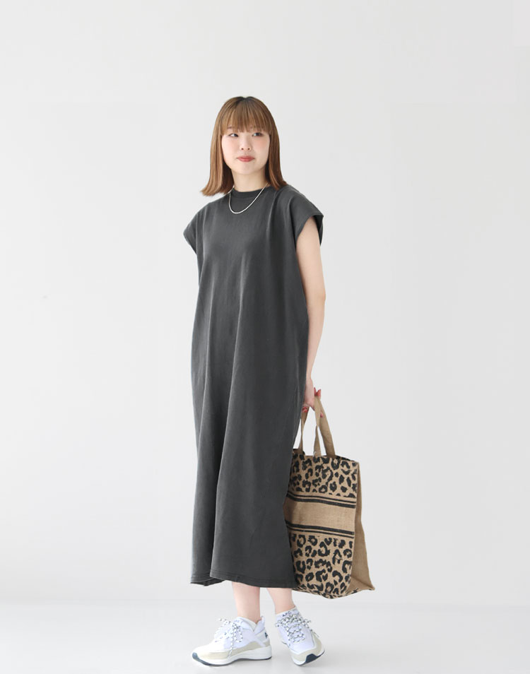MICA & DEAL/ピグメントバイオノースリーブワンピースを使ったコーディネート