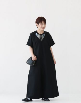 PRIT/綿麻ストレッチ Vネックオールインワンを使ったコーディネート