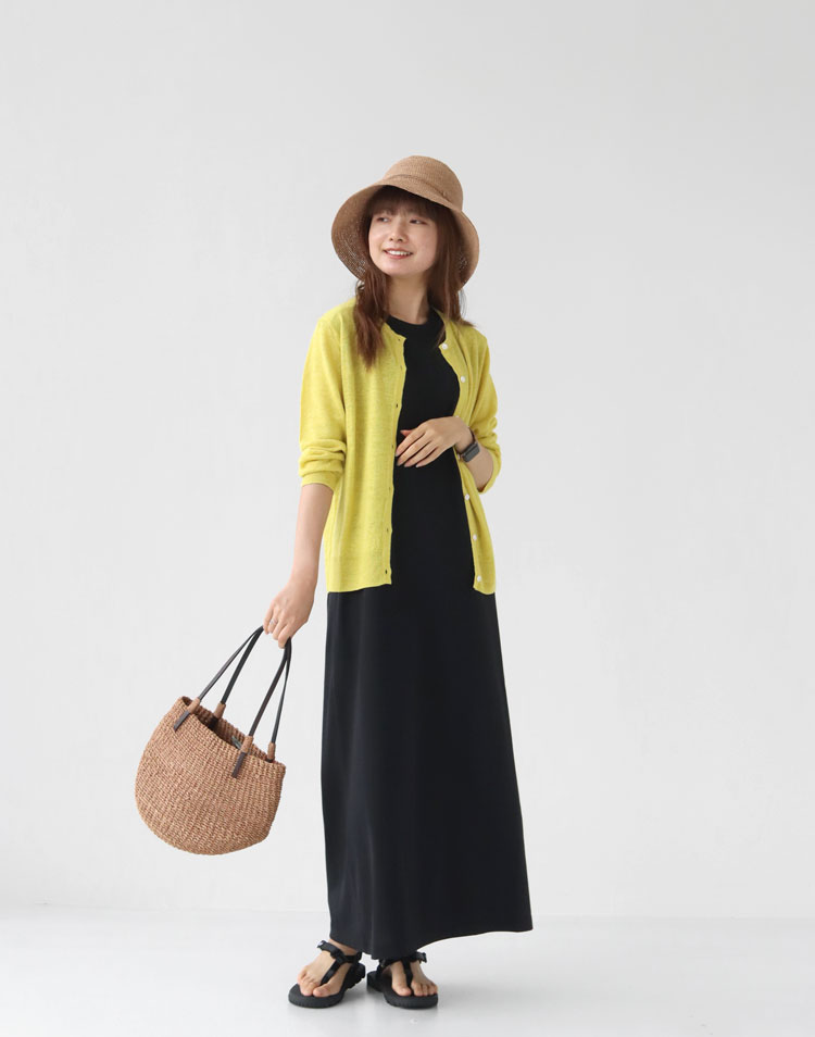 mao made/UVカット加工 リネンカーディガンを使ったコーディネート