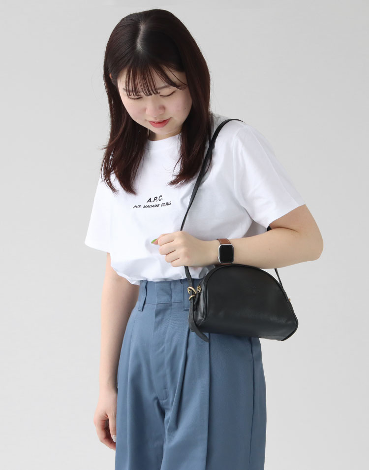A.P.C./Tシャツ Petite Rue Madame メンズを使ったコーディネート