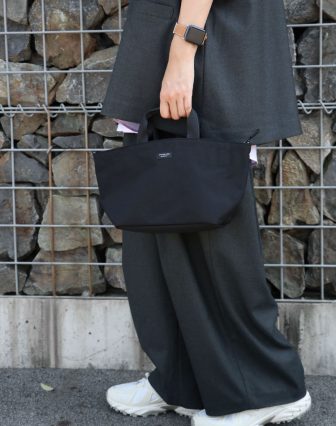 mizuiro ind/ワイドタックパンツを使ったコーディネート