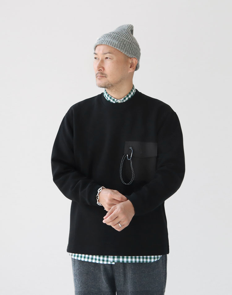 and wander(アンドワンダー)/ AIRLY WARM プルオーバーを使ったコーディネート