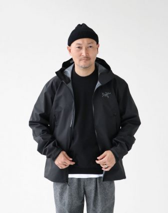 ARC’TERYX(アークテリクス)/ベータ ジャケット メンズを使ったコーディネート