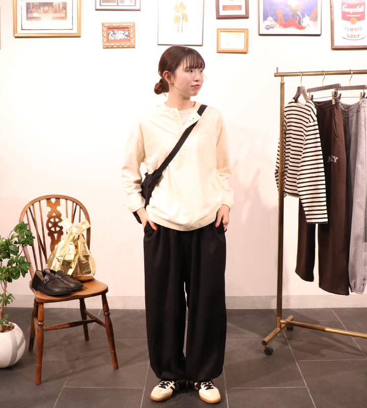 草津店スタッフ/164cm