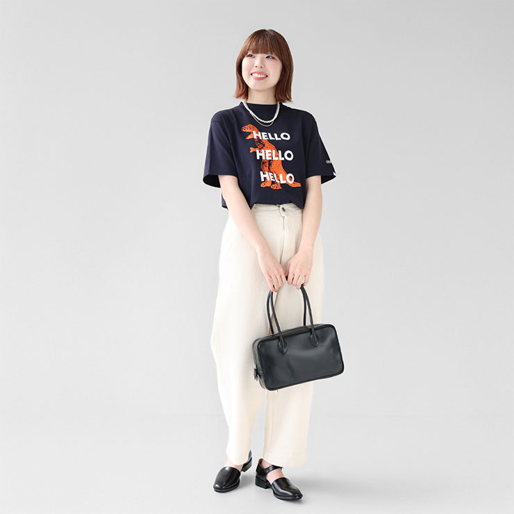 オブラダ DINOSAUR Tシャツ 着用コーデ モデル168cm/55kg